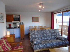 Appartement 4 pièces à Valfréjus, proche ski, balcon, 8 pers. - FR-1-561-45
